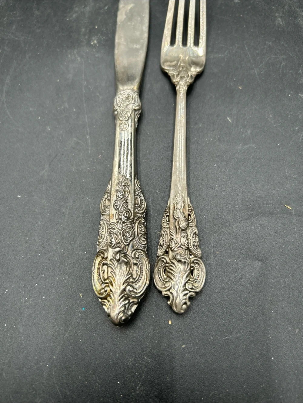 Godinger Baroque Ornate Silver-Tone Dinner Fork and Knife Set -